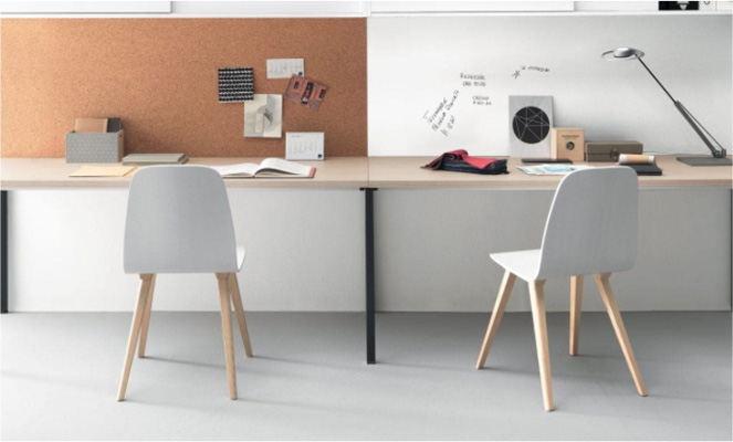 mobiliario de oficina: sillas y mesas